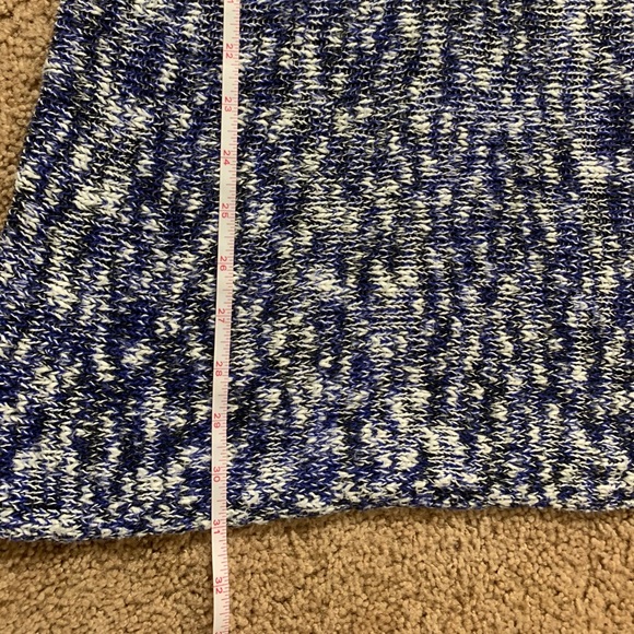 Gap Cozy Sweater - Picture 2 of 4